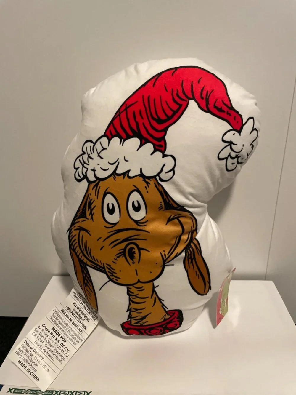 Grinch Max Dog Dr Seuss Grinch Christmas Holiday Head Shaped Throw 16